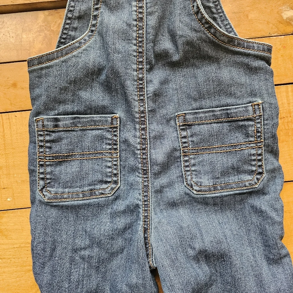 Carter's Blue Denim Red Plaid Train Themed Overalls Toddler/baby Size 18 Months.